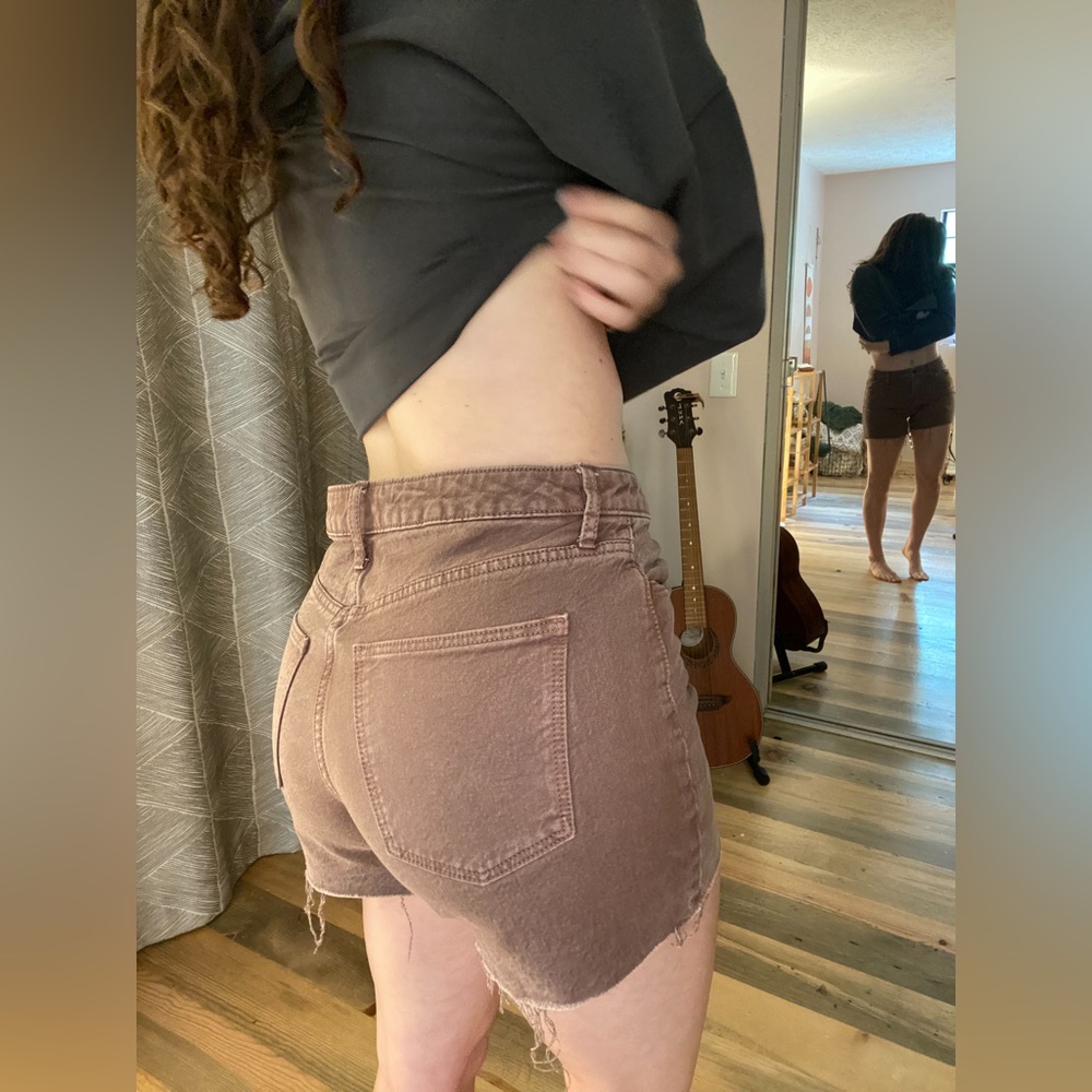 Universal Thread Brown Shorts 4/27